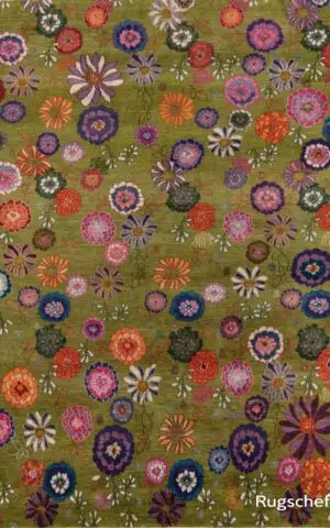 Bring the beauty of a blooming garden